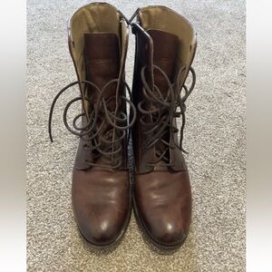 Women’s Frye Mid Rise Brown Leather Boots - Size 7